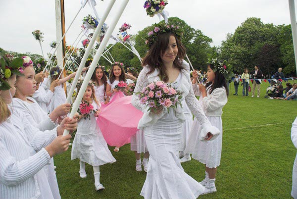 Brentham Centenary May Day Festivities &copy; 2006, Peter Marshall