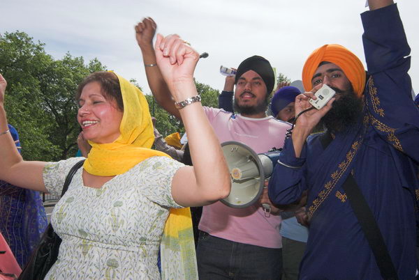 Sikh Remembrance March &copy; 2006, Peter Marshall