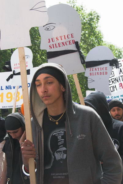 Sikh Remembrance March &copy; 2006, Peter Marshall