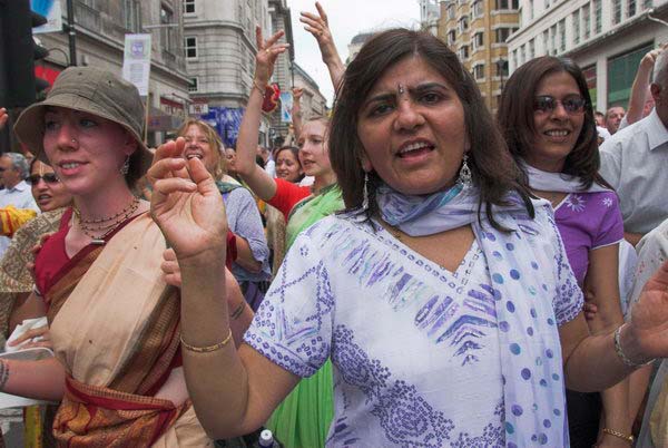 Hare Krishna: Rathayatra &copy; 2006, Peter Marshall