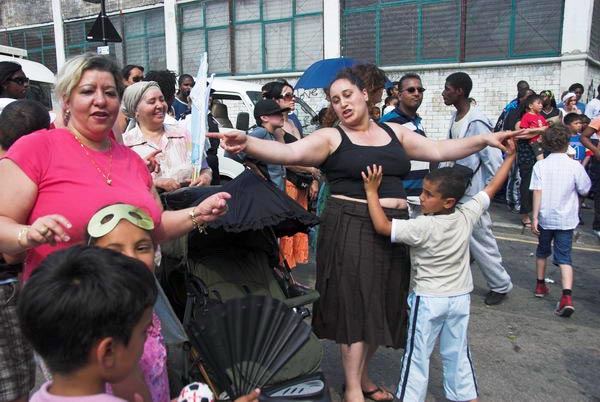 Laburnum Street Party &copy; 2006, Peter Marshall