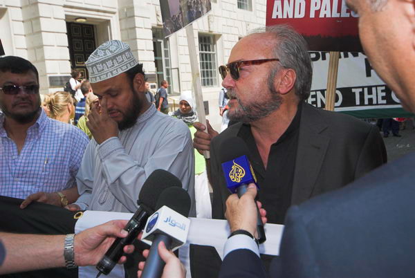 stop israeli attacks on lebanon and palestine &copy; 2006, peter marshall