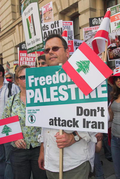 stop israeli attacks on lebanon and palestine &copy; 2006, peter marshall