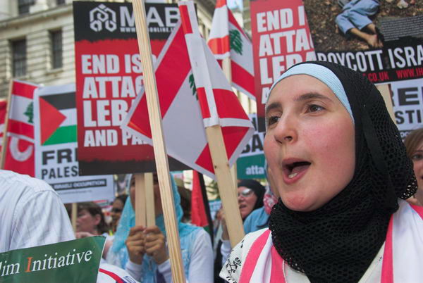 stop israeli attacks on lebanon and palestine &copy; 2006, peter marshall