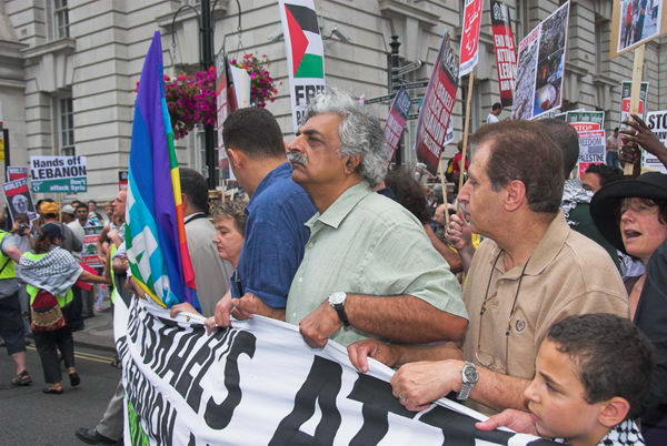 stop israeli attacks on lebanon and palestine &copy; 2006, peter marshall