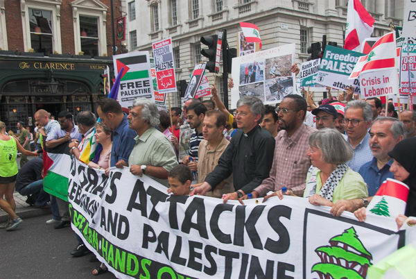 stop israeli attacks on lebanon and palestine &copy; 2006, peter marshall