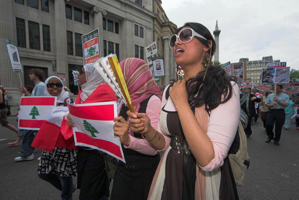 stop israeli attacks on lebanon and palestine &copy; 2006, peter marshall