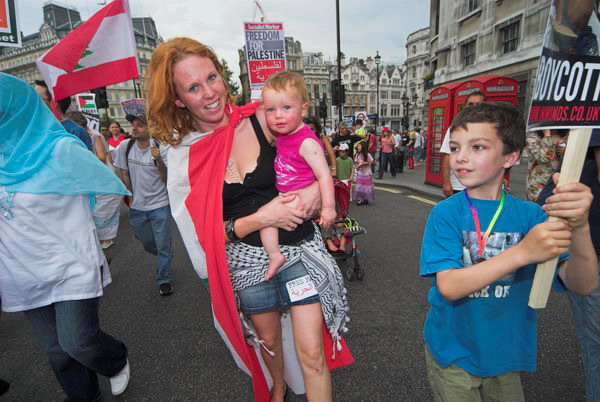 stop israeli attacks on lebanon and palestine &copy; 2006, peter marshall