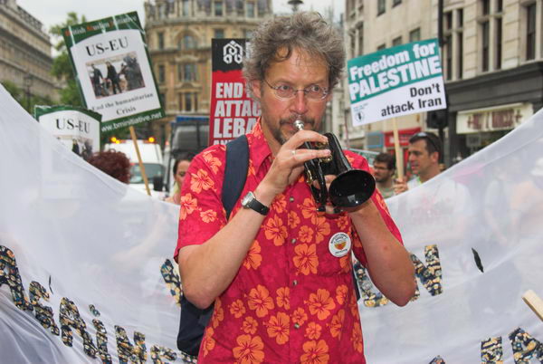 stop israeli attacks on lebanon and palestine &copy; 2006, peter marshall