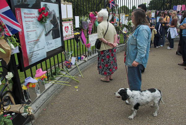 Princess Di, 9th Anniversary &copy; Peter Marshall, 2006