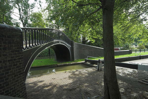 Oxford, Sept 9, 2006 &copy; 2006, Peter Marshall