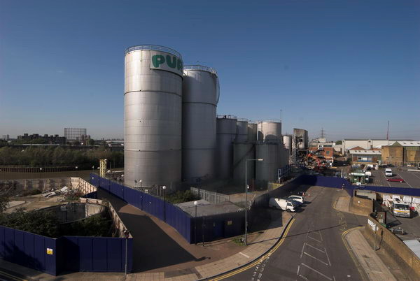 Bow Creek &copy; 2006, Peter Marshall