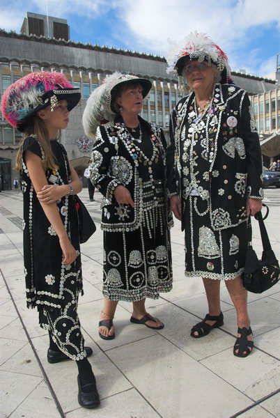 Costermongers (Pearly Kings & Queens) Harvest Festival &copy; 2006, Peter Marshall