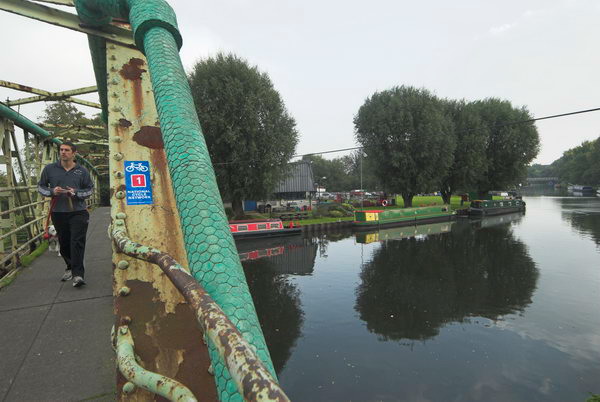 Tottenham to Walthamstow &copy; Peter Marshall, 2006