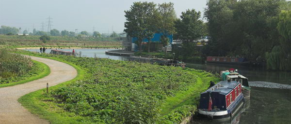 Tottenham to Walthamstow &copy; Peter Marshall, 2006