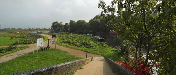 Tottenham to Walthamstow &copy; Peter Marshall, 2006