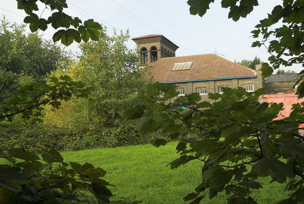 Tottenham to Walthamstow &copy; Peter Marshall, 2006