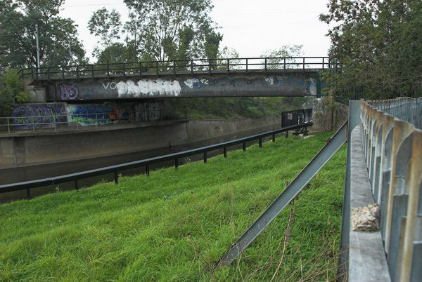 Tottenham to Walthamstow &copy; Peter Marshall, 2006