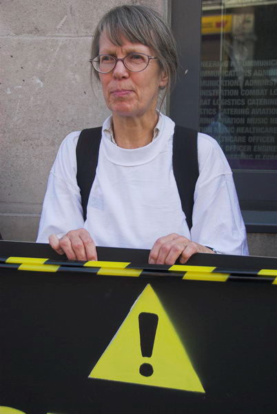 Shut DESO Action Day &copy; Peter Marshall, 2006