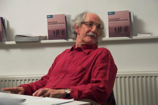 &copy; Peter Marshall, 2006