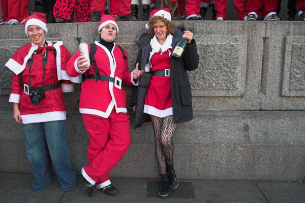 Santacon &copy; Peter Marshall, 2006