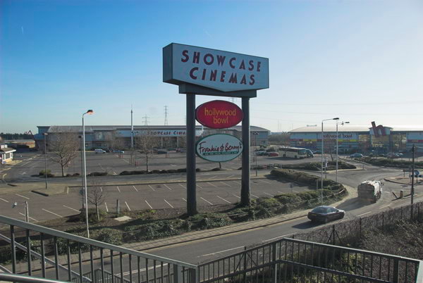 Barking & the Roding &copy; 2007, Peter Marshall