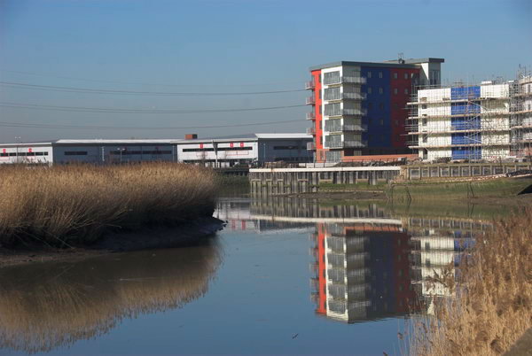 Barking & the Roding &copy; 2007, Peter Marshall