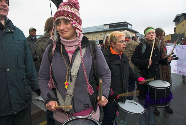 No Borders, Harmondsworth. &copy; 2007, Peter Marshall