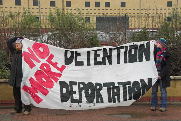 No Borders, Harmondsworth. &copy; 2007, Peter Marshall