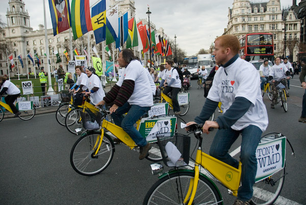 No Trident &copy; 2007, Peter Marshall