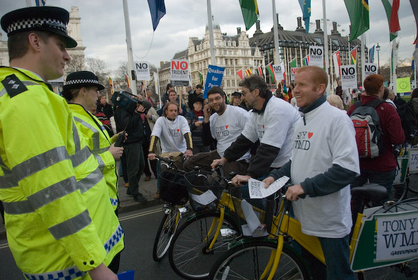 No Trident &copy; 2007, Peter Marshall