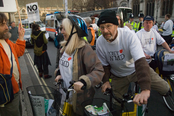 No Trident &copy; 2007, Peter Marshall