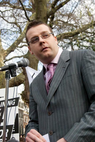 RemedyUK &copy; 2007, Peter Marshall