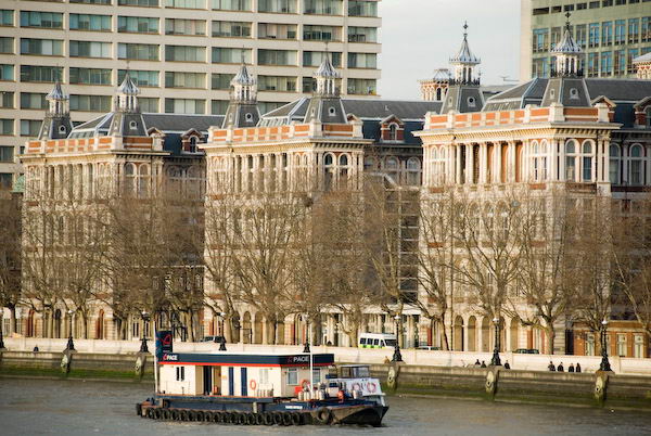 Secret Intelligence Service 