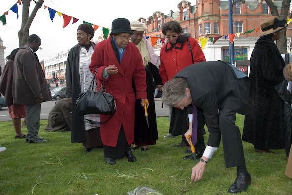 &copy; 2007, Peter Marshall