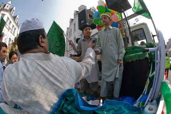 Milad &copy; 2007, Peter Marshall