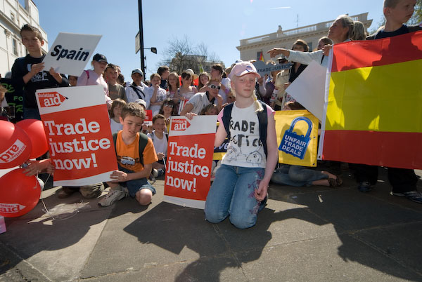 Trade Justice Mass Action &copy; 2007, Peter Marshall