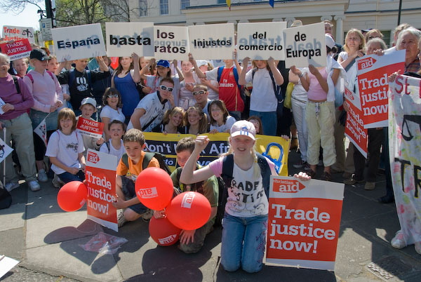 Trade Justice Mass Action &copy; 2007, Peter Marshall