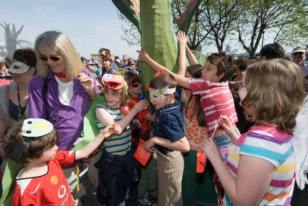Shakespeare's Birthday - Globe Theatre &copy; 2007, Peter Marshall