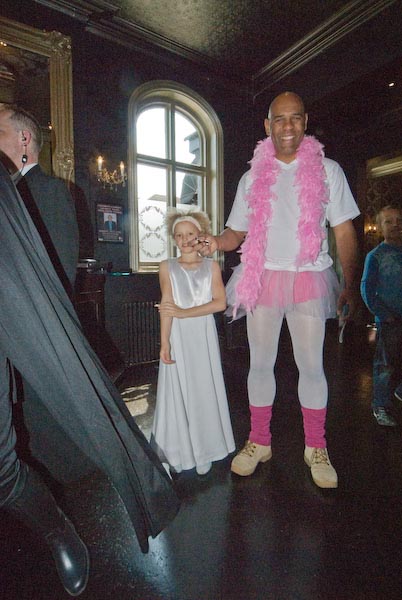 Chislehurst May Queen Pub Crawl &copy; 2007, Peter Marshall