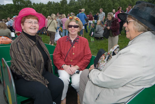 Walton-on-the-Hill May Pageant &copy; 2007, Peter Marshall
