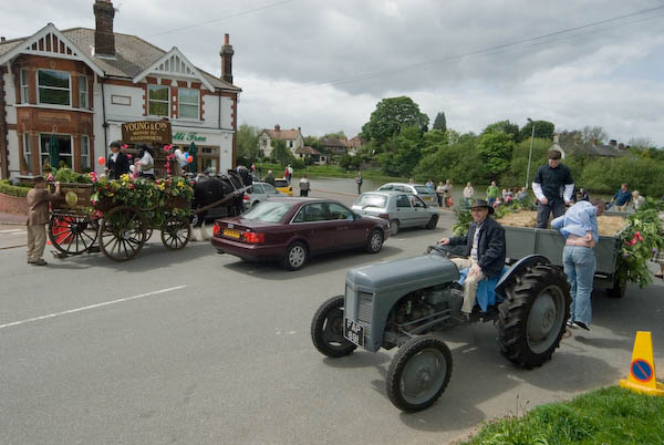 Walton-on-the-Hill May Pageant &copy; 2007, Peter Marshall