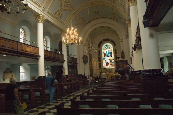 hristian Aid: London Churches © 2007, Peter Marshall