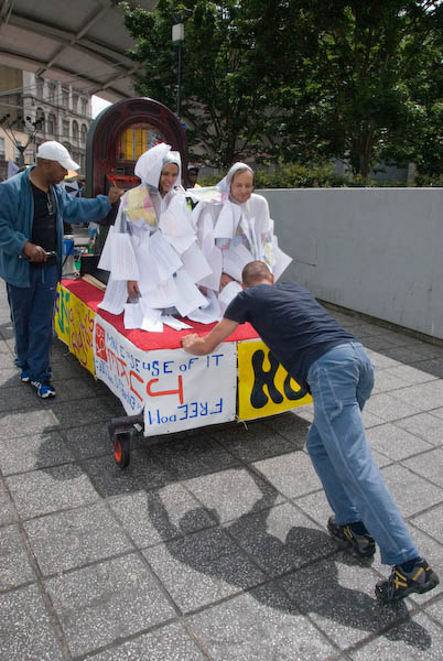 March of the Human Rights Jukebox &copy; 2007, Peter Marshall